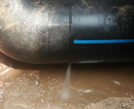 呼兰楼顶渗水维修公司为大家分享下呼兰卫生间漏水维修修补技术!